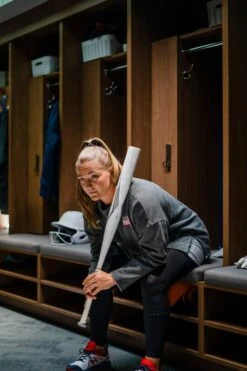 2023 Easton Ghost Unlimited (-9) Fastpitch Softball Bat: FP23GHUL9 -Baseball Equip Shop MILE44 RG 03384